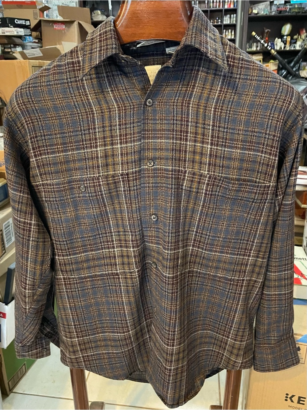Men's Brown Plaid Long-Sleeve Button-Down Shirt